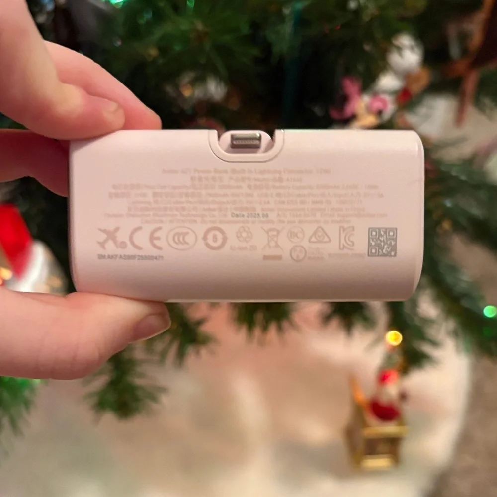 Anker Power Bank in Soft Pink